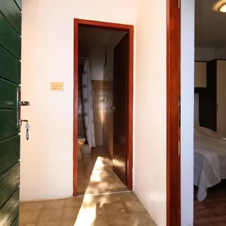 Apartamento By The Sea Cove Milna - Zastrazisce, Hvar - 8951 Zastražišće